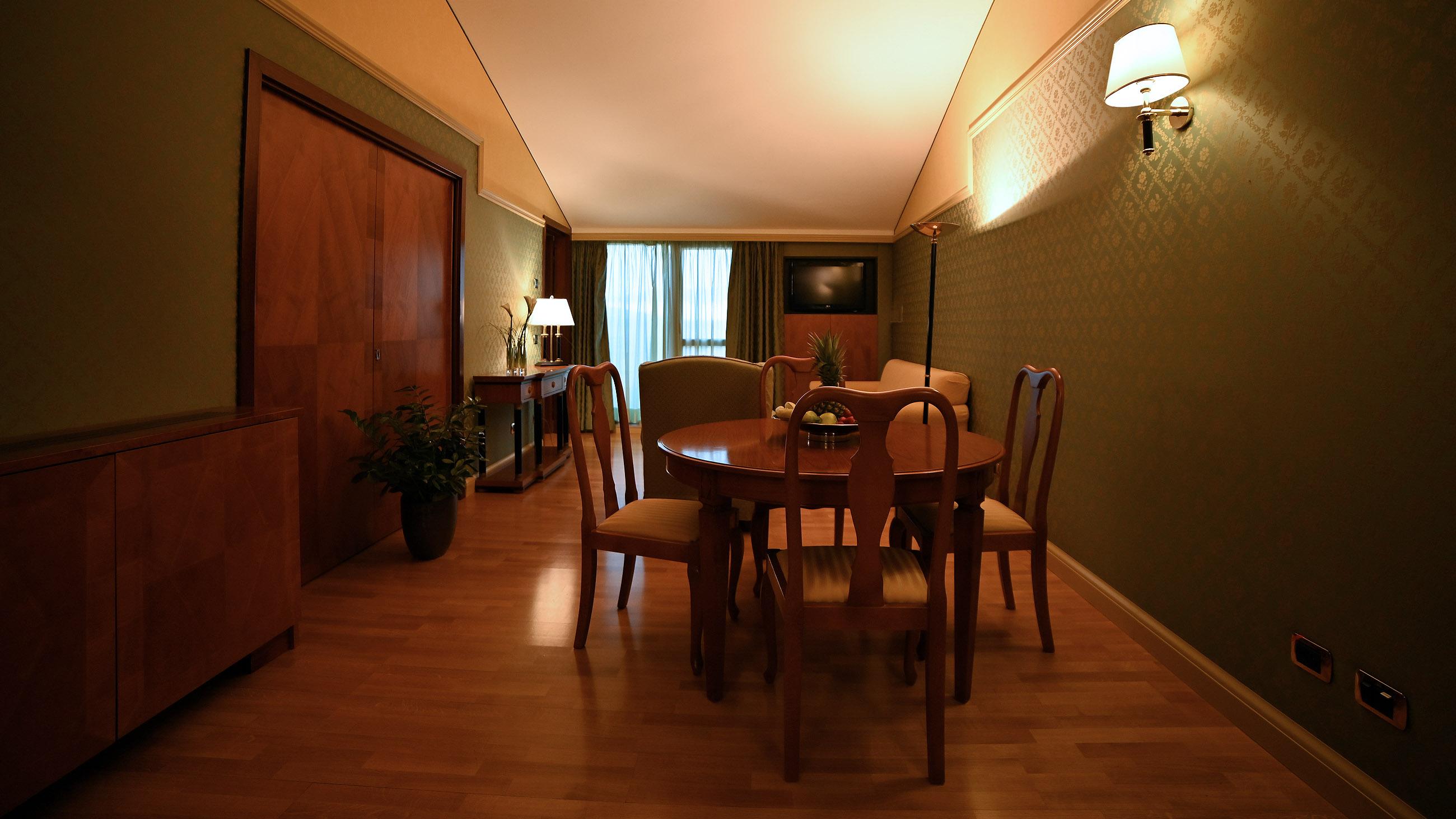 Western Grand Guinigi Lucca
