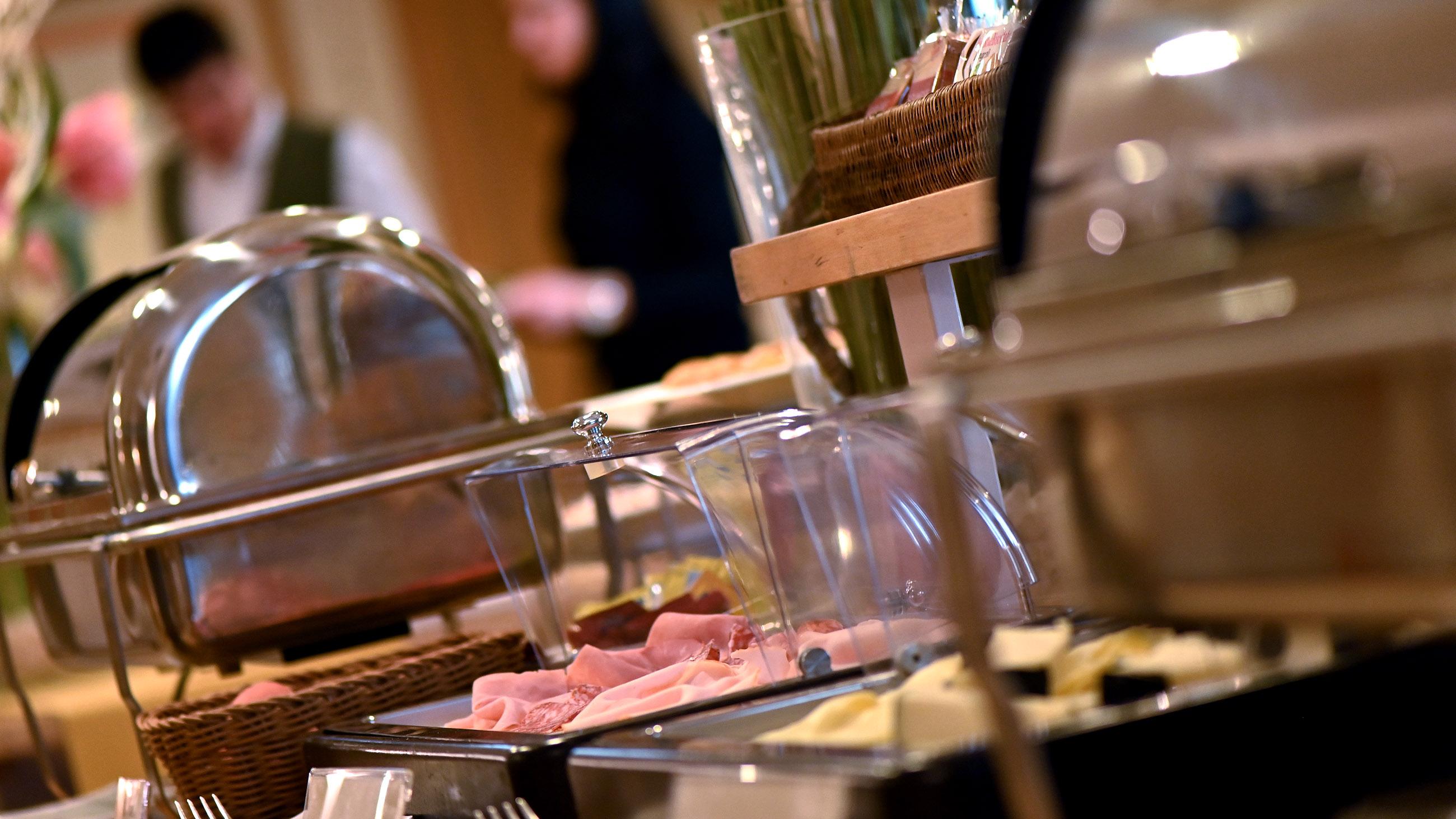 Western Grand Guinigi Hotel 4*