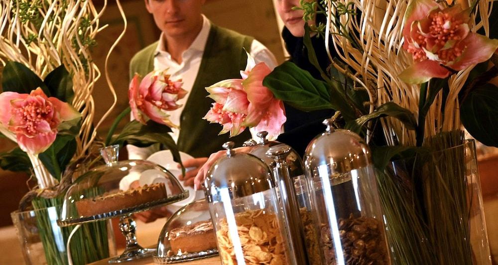 Western Grand Guinigi 4* Lucca