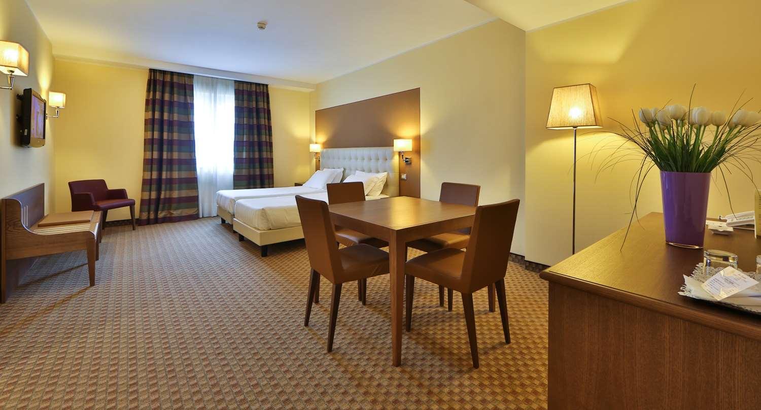 Western Grand Guinigi 4*